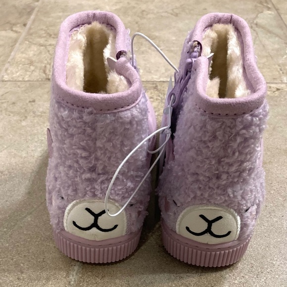 Cat and Jack Boots - Picture 6 of 11